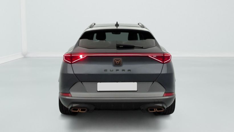 Aperçu du véhicule : 1.4 e-HYBRID 204 ch DSG6 Business Edition