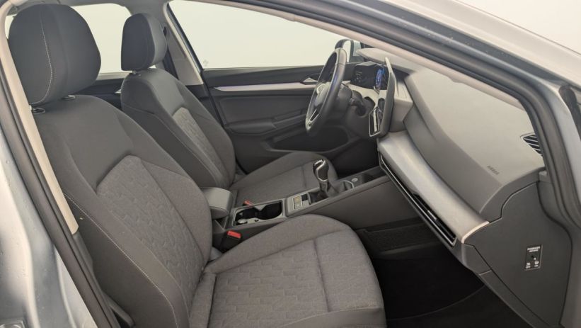 Aperçu du véhicule : 2.0 TDI 116 BVM6 LIFE PLUS