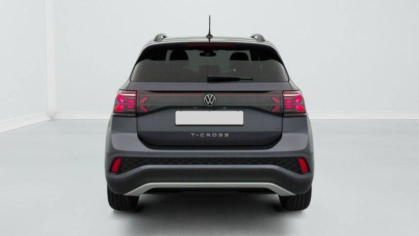 Aperçu du véhicule : 1.0 TSI 116 Start Stop DSG7 R-Line