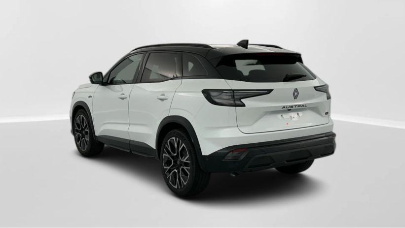 Aperçu du véhicule : E-Tech full hybrid 200ch Esprit Alpine