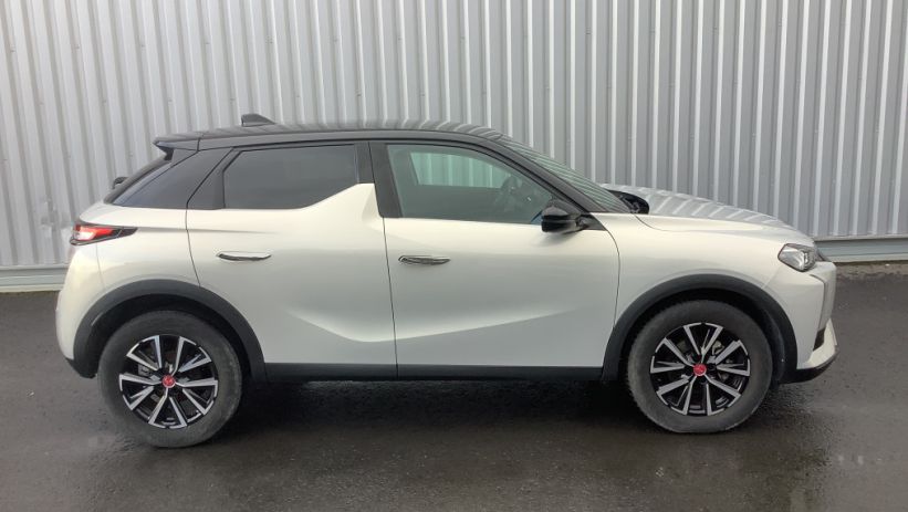 Aperçu du véhicule : DS 3 PureTech 130 EAT8 Performance Line