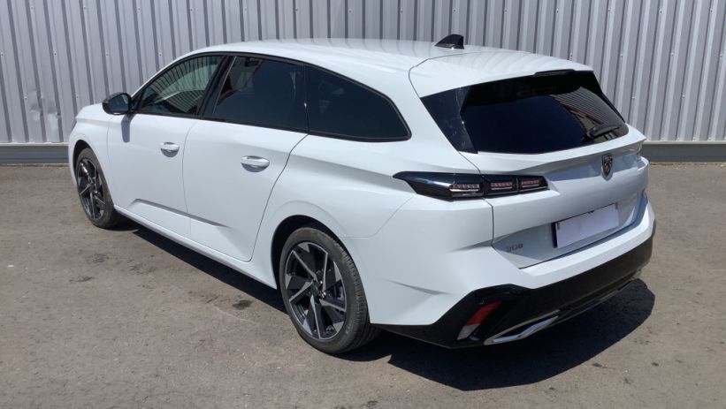 Aperçu du véhicule : 308 SW Hybrid 145 e-DCS6 Allure