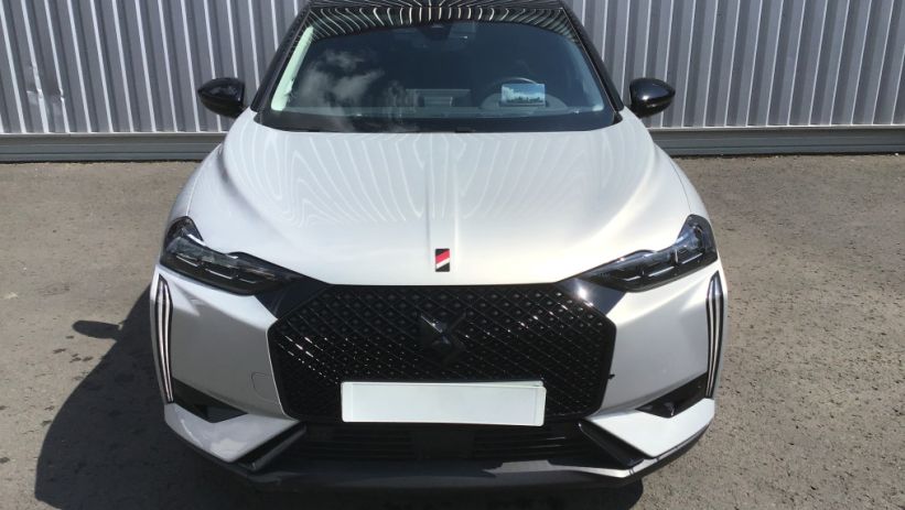 Aperçu du véhicule : DS 3 PureTech 130 EAT8 Performance Line+