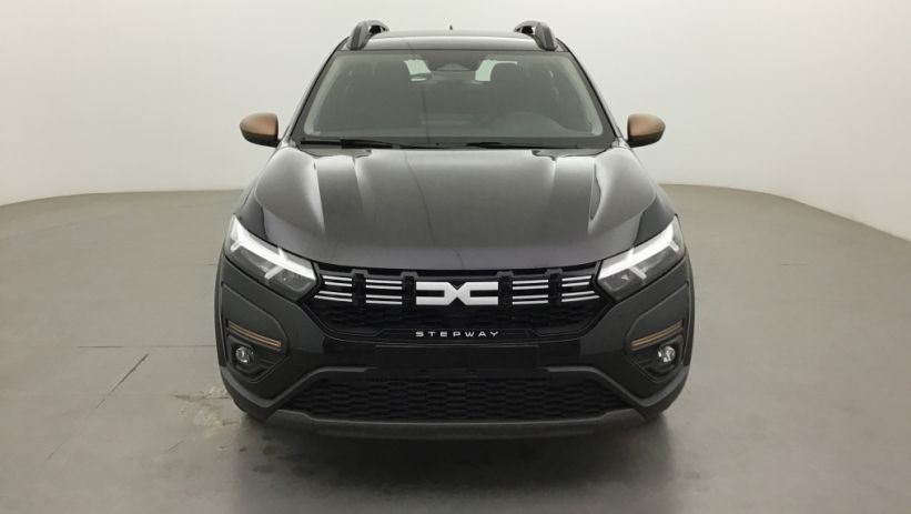 Aperçu du véhicule : SANDERO TCe 110 GSR2 Stepway Extreme