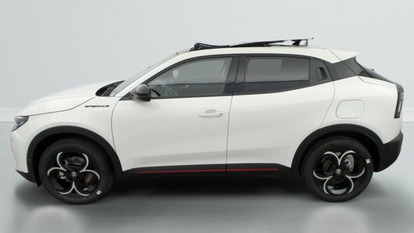 Aperçu du véhicule : 1.2 Ibrida 136 ch eDCT6 Speciale