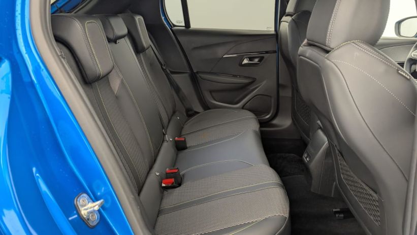 Aperçu du véhicule : Hybrid 136 e-DCS6 GT