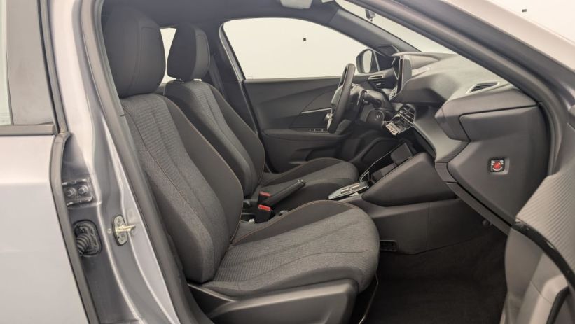 Aperçu du véhicule : Hybrid 136 e-DCS6 Style