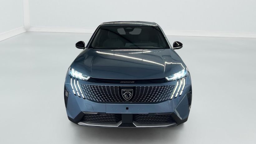 Aperçu du véhicule : Hybrid 136 e-DCS6 Allure