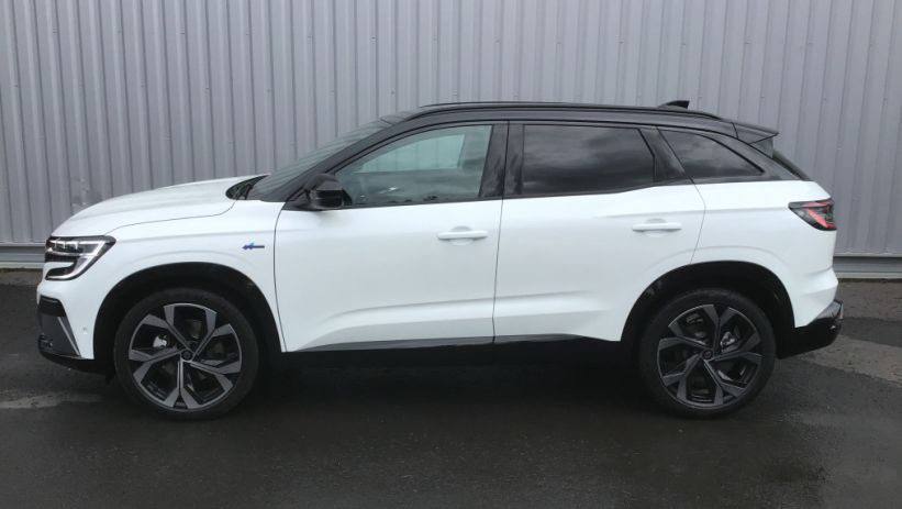 Aperçu du véhicule : AUSTRAL E-Tech hybrid 200 Techno esprit Alpine