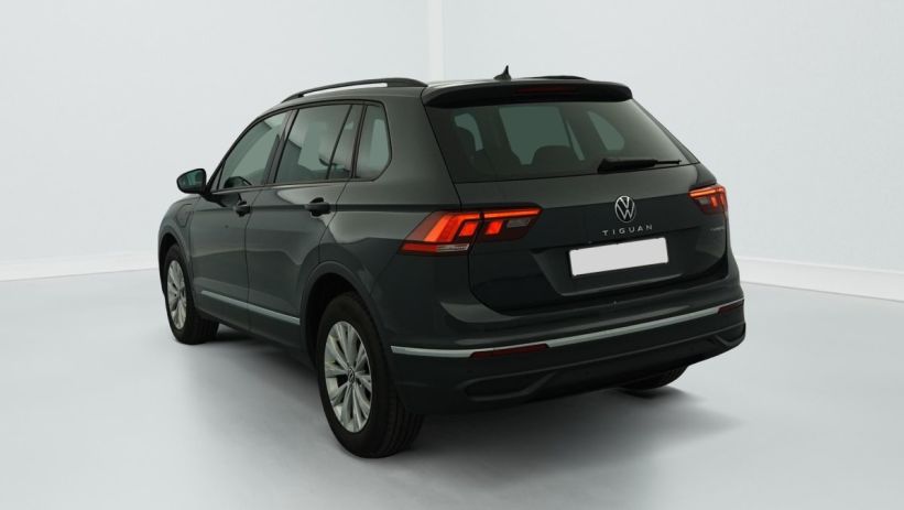 Aperçu du véhicule : 1.4 EHYBRID 245CH DSG6 LIFE