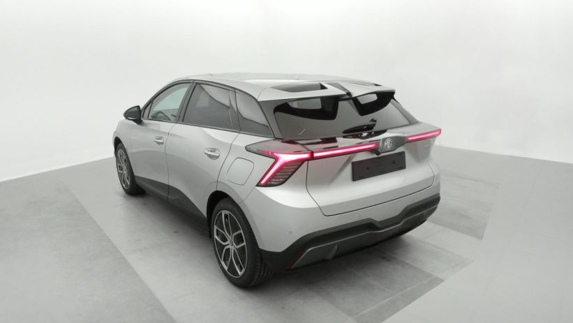 Aperçu du véhicule : ELECTRIC 64KWH - 150 KW 2WD LUXURY