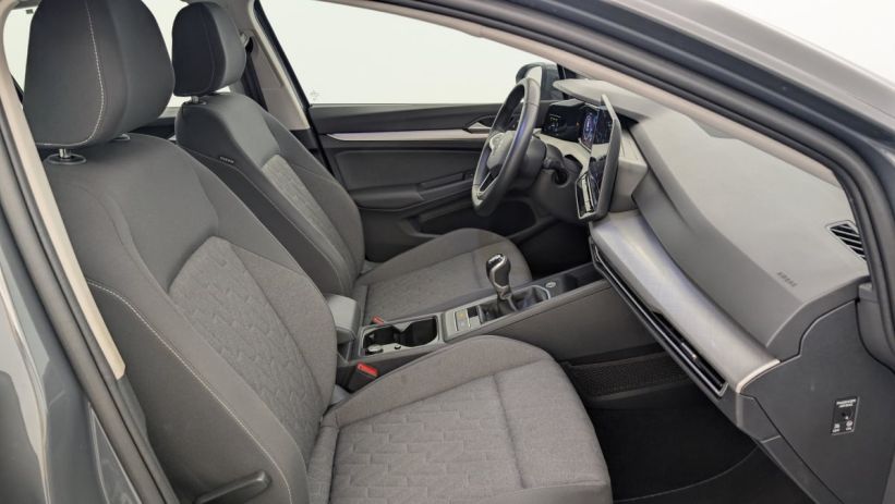 Aperçu du véhicule : 2.0 TDI 116 BVM6 LIFE PLUS