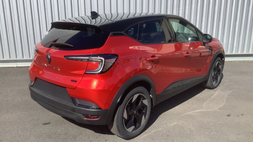 Aperçu du véhicule : CAPTUR E-Tech full hybrid 145 ch Techno