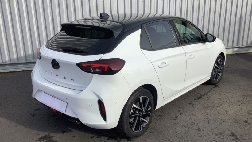 Aperçu du véhicule : CORSA 1.2 Turbo 100 ch BVM6 GS