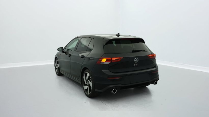 Aperçu du véhicule : 2.0 TSI 245 DSG7 GTI