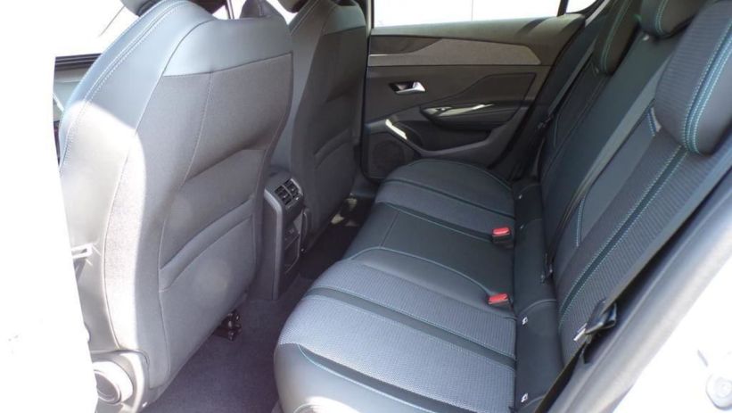 Aperçu du véhicule : BlueHDi 130ch S S EAT8 Allure