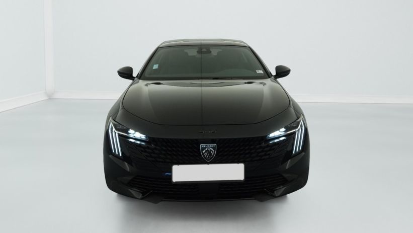 Aperçu du véhicule : Hybrid 180 e-EAT8 Allure