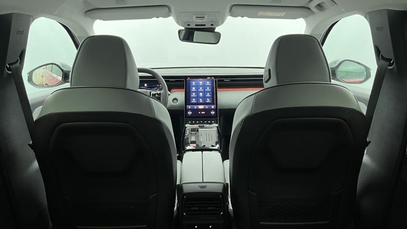 Aperçu du véhicule : Nouveau Hybrid 145 e-DCS6 Max Rouge Rubis avec 1600€ d'équipements inclus