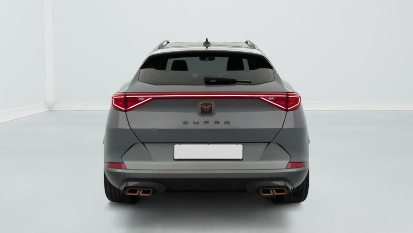 Aperçu du véhicule : 1.4 e-HYBRID 204 ch DSG6 V