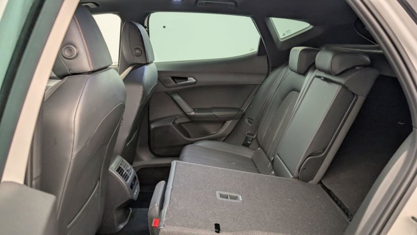 Aperçu du véhicule : 1.4 e-HYBRID 204 ch DSG6 V