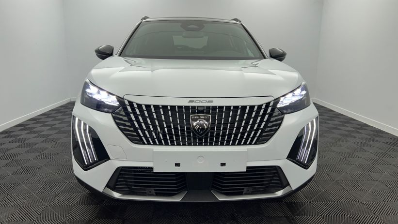 Aperçu du véhicule : Hybrid 145 e-DCS6 GT Blanc Okénite avec 1650€ d'équipements inclus