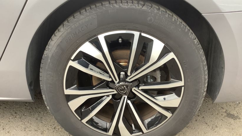 Aperçu du véhicule : 508 BlueHDi 130 ch S&S EAT8 Allure