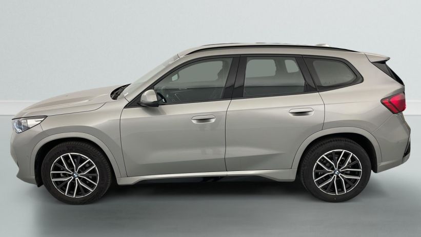 Aperçu du véhicule : SDRIVE 18D 150CH DKG7 M SPORT