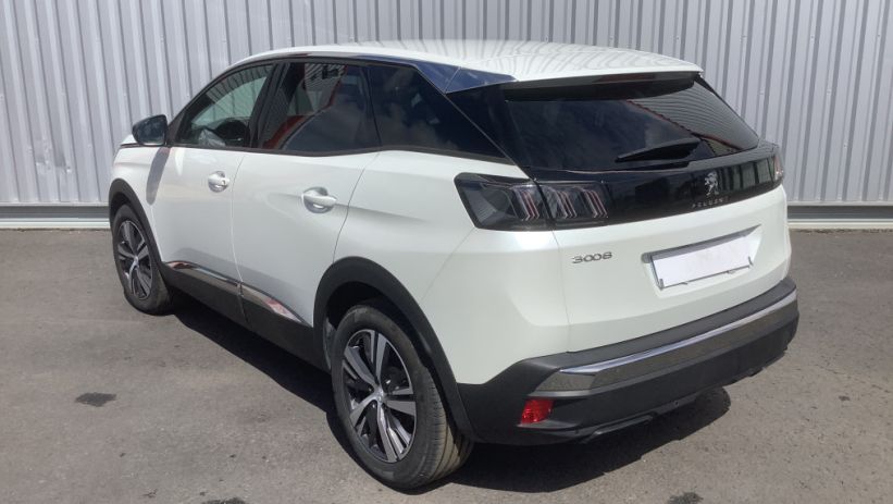 Aperçu du véhicule : 3008 Hybrid 145 e-DCS6 Allure Pack