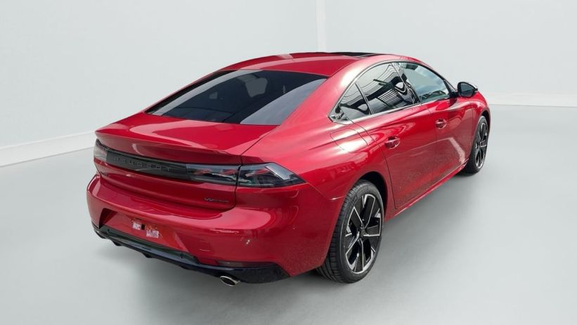 Aperçu du véhicule : Hybrid 225 e-EAT8 GT