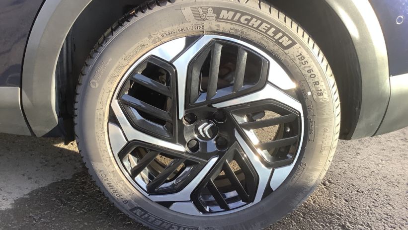 Aperçu du véhicule : C4 PureTech 130 EAT8 Max