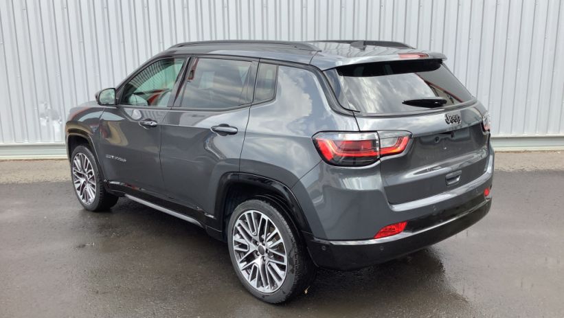 Aperçu du véhicule : COMPASS 1.5 Turbo T4 130 ch BVR7 e-Hybrid Summit