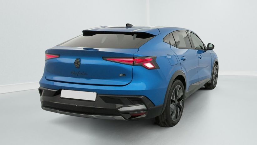 Aperçu du véhicule : E-Tech full hybrid 200ch esprit Alpine