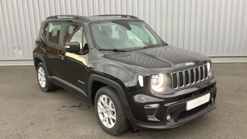 Aperçu du véhicule : RENEGADE 1.5 Turbo T4 130 ch BVR7 e-Hybrid Altitude