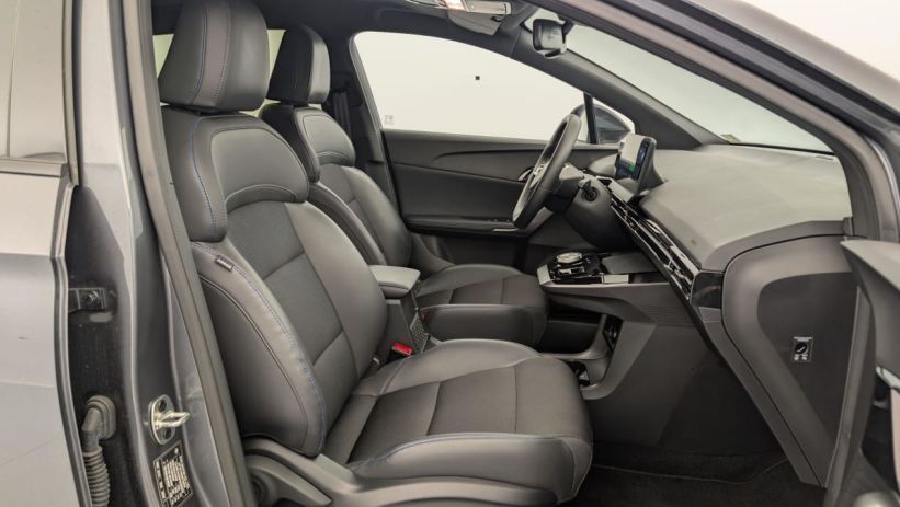 Aperçu du véhicule : 64KWH 204CH LUXURY