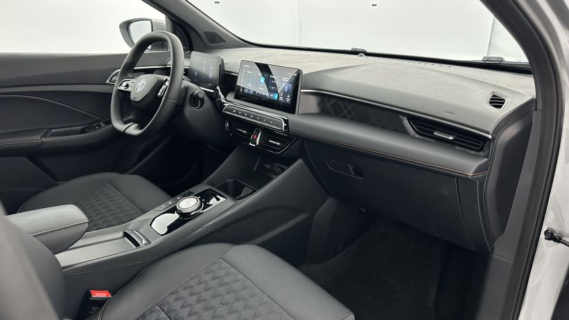 Aperçu du véhicule : 1.5 Hybrid+ 195ch Luxury