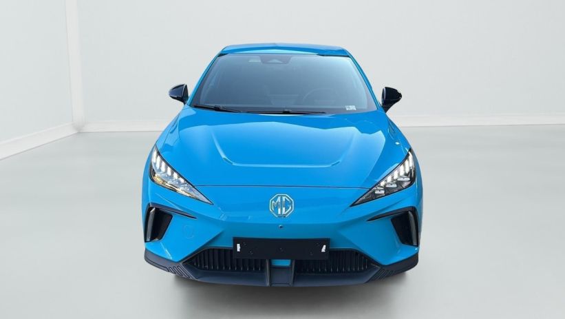 Aperçu du véhicule : ELECTRIC 64KWH - 150 KW 2WD LUXURY