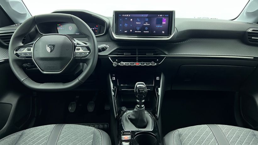 Aperçu du véhicule : Nouvelle 100 ch BVM6 Allure Gris Selenium avec 2200€ d'équipements inclus