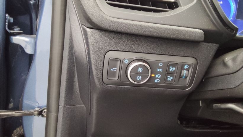 Aperçu du véhicule : 2.0 TDCI 120CH ST-LINE POWERSHIFT