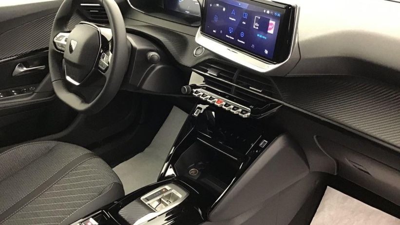 Aperçu du véhicule : Allure 1.2 HYBRID 136