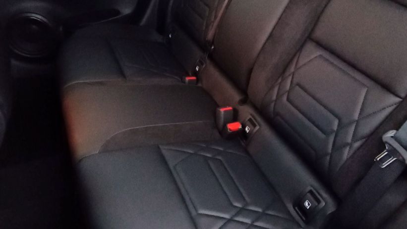 Aperçu du véhicule : II 1.6 Hybrid 143ch N-Design