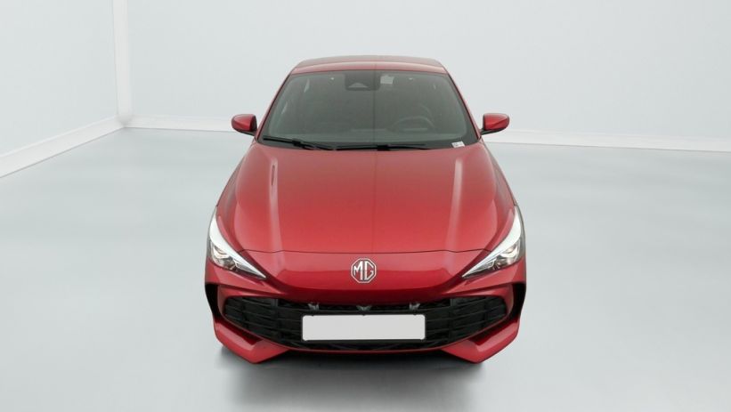 Aperçu du véhicule : 1.5 L Hybrid+ 195ch Standard