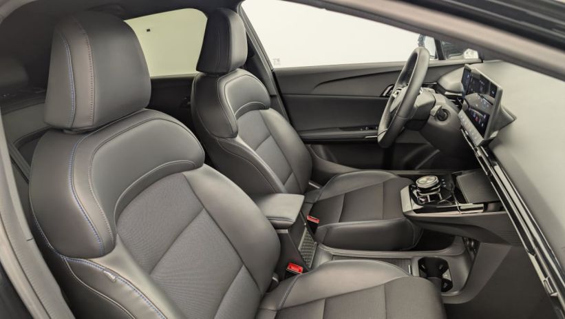 Aperçu du véhicule : ELECTRIC 64KWH - 150 KW 2WD LUXURY