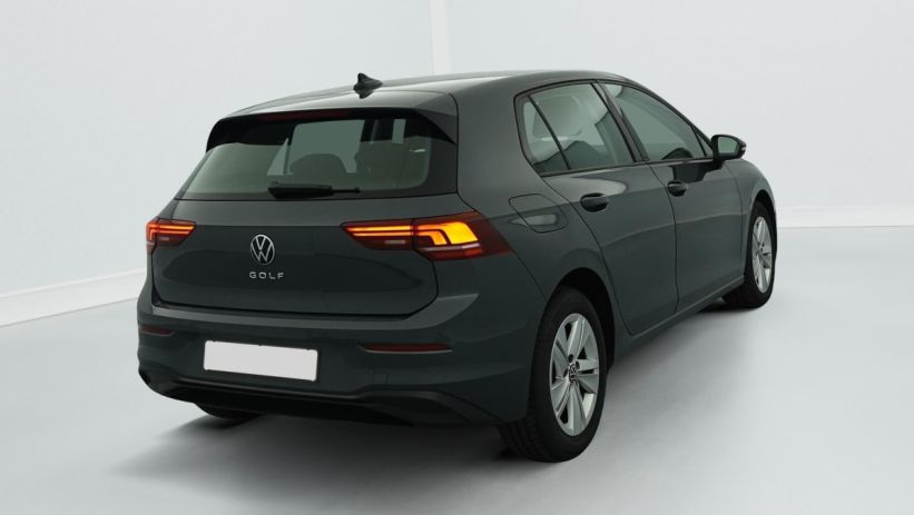 Aperçu du véhicule : 2.0 TDI 116 BVM6 LIFE PLUS