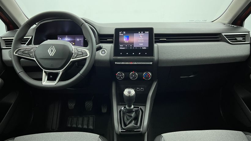 Aperçu du véhicule : Blue dCi 100 Evolution Orange Valencia avec 1900€ d'équipements inclus