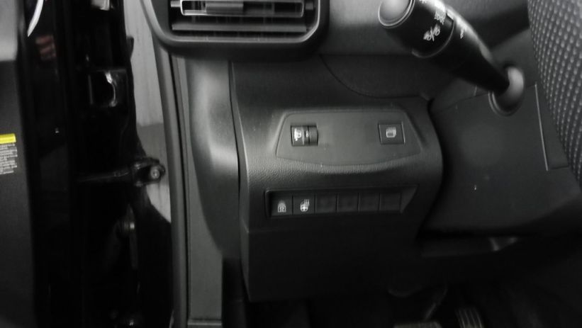 Aperçu du véhicule : TAILLE XL - 1.5 BLUEHDI 130CH S&S GT EAT8 7 PLACES