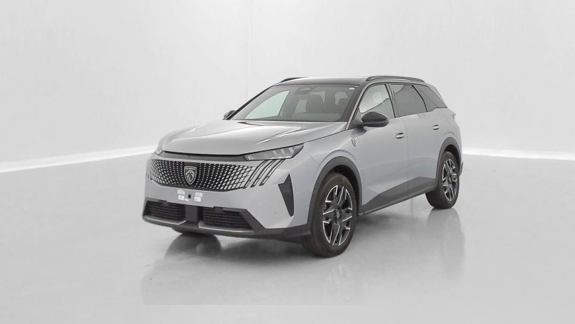 Aperçu du véhicule : III 1.2 Hybrid 145ch GT e-DCS6