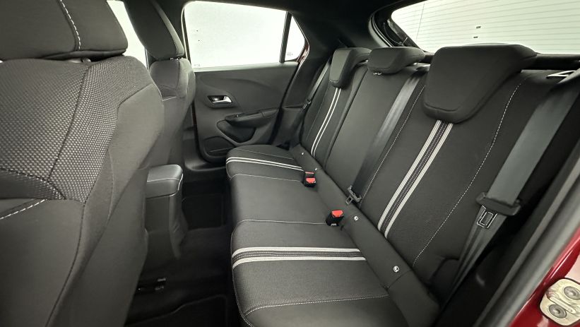 Aperçu du véhicule : 1.2 Turbo 100ch GS BVA8