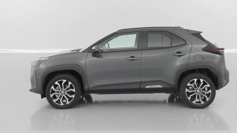 Aperçu du véhicule : 1.5 Hybride 130h Design e-CVT