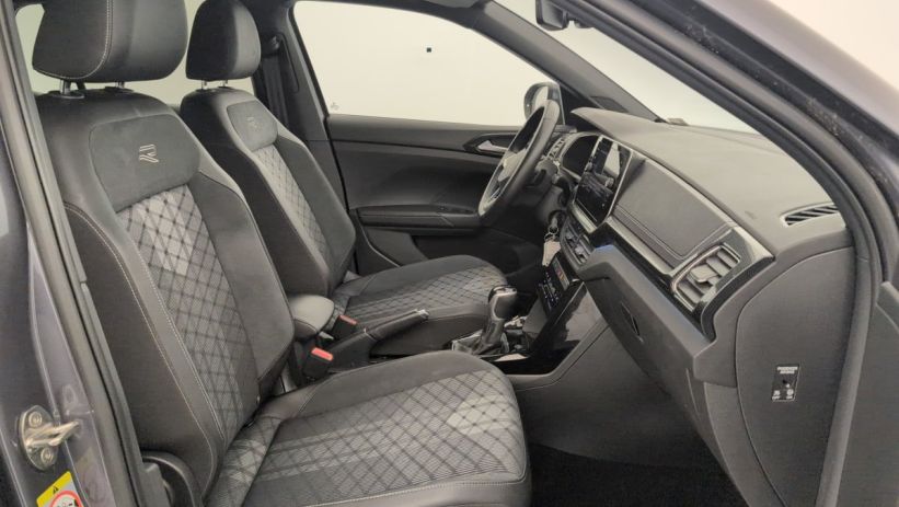Aperçu du véhicule : 1.0 TSI 116 Start Stop DSG7 R-Line