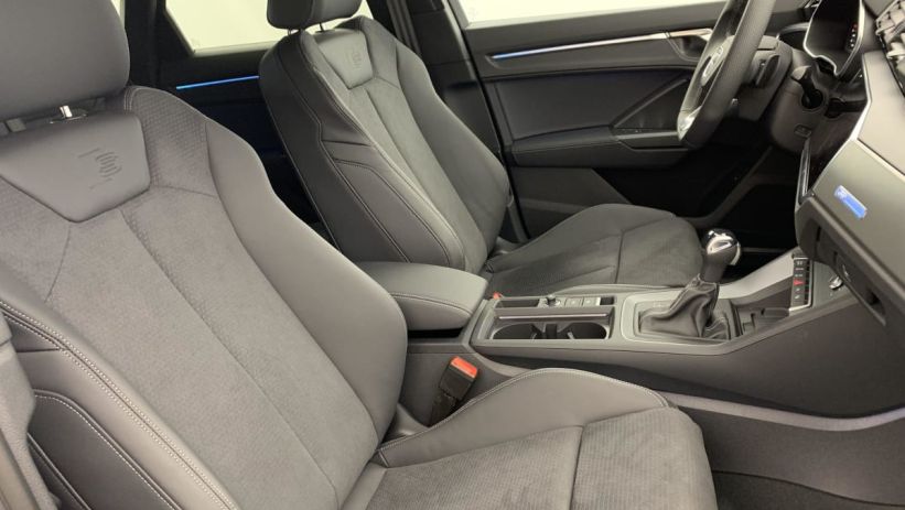 Aperçu du véhicule : 35 TDI 150 ch S tronic 7 Black Edition